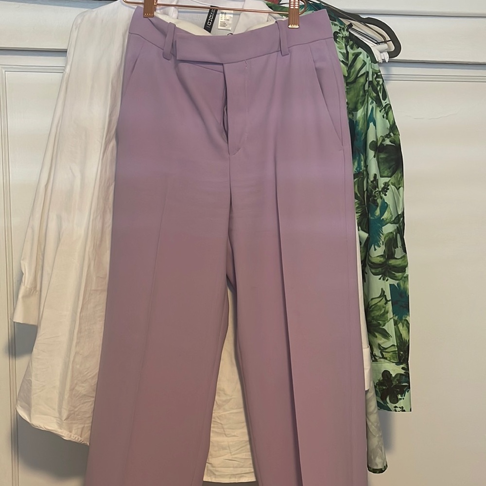 Lilac trousers
